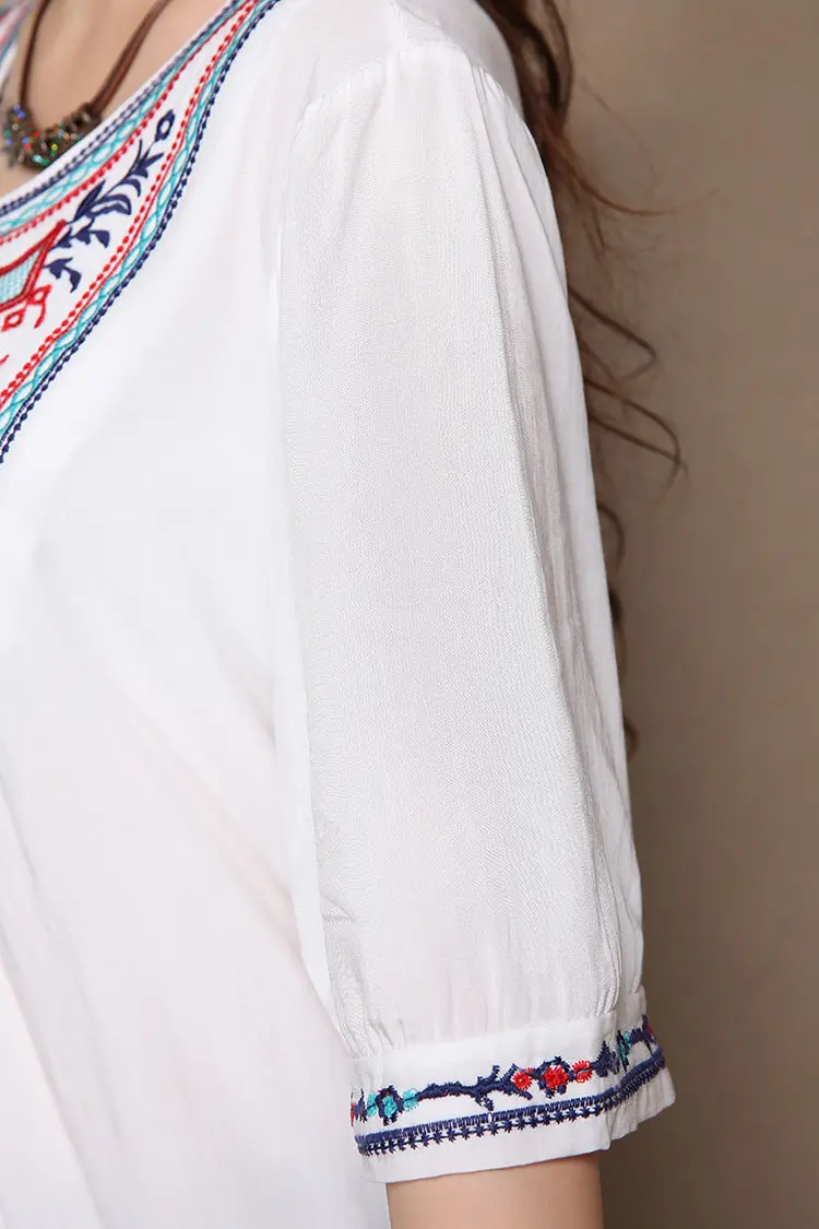 Blouse Brodée Mexicaine Blouse Brodée Mexicaine – Image 5