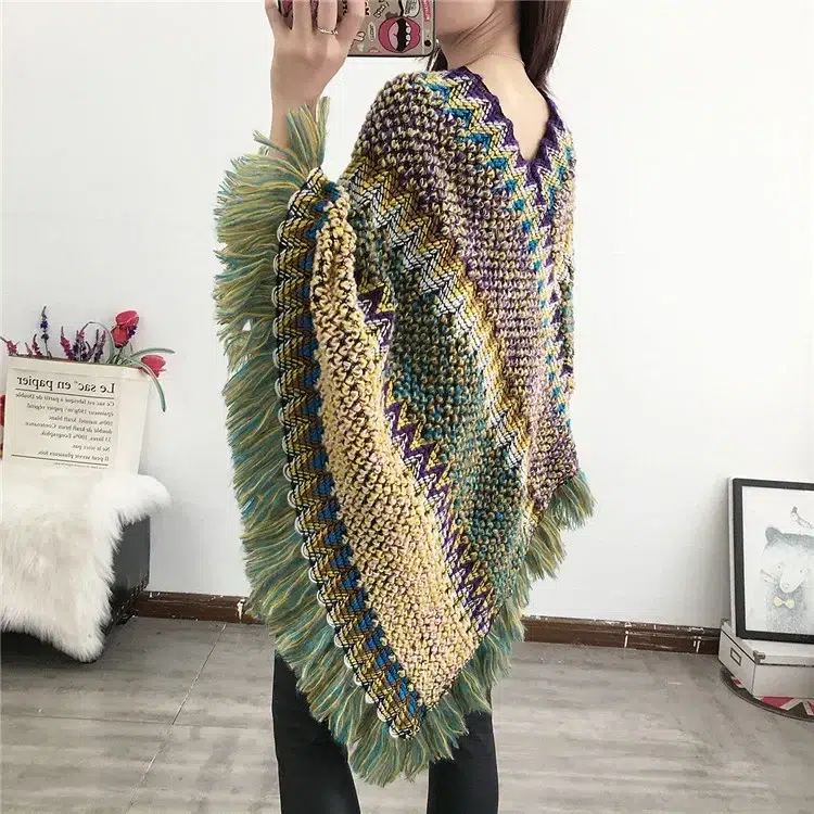 Poncho Femme Péruvien S9c41b65ce0d74dc6b04719d05abe8c243.webp