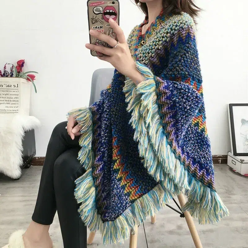 Poncho Femme Péruvien Sef209b9fa05a4cd293f96c2fe78974e5A.webp