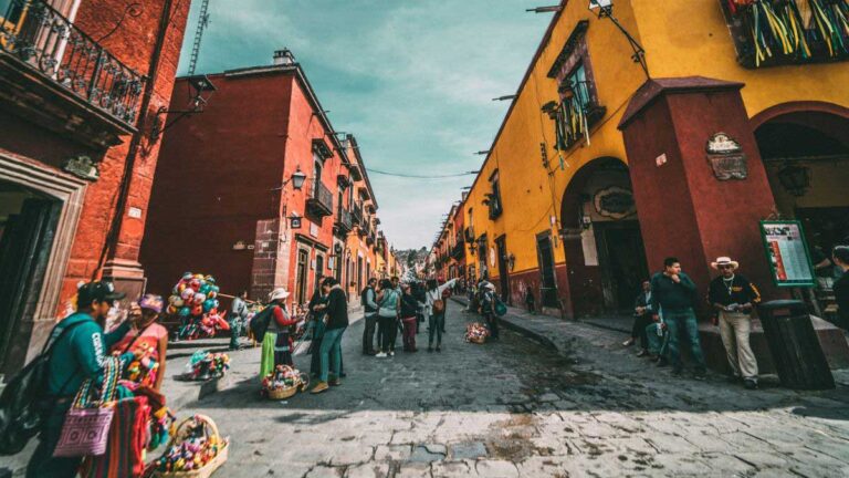 Les Vêtements Traditionnels Mexicains en Hiver