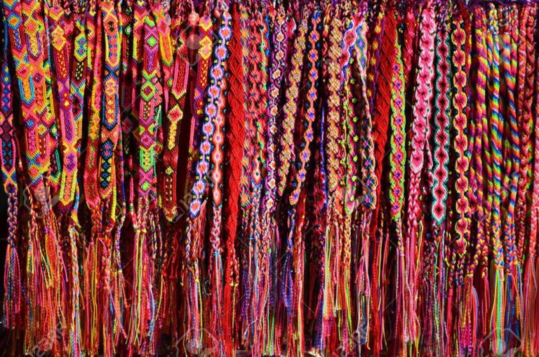 Les Bijoux Mexicains : Un Cadeau Parfait pour Votre Partenaire